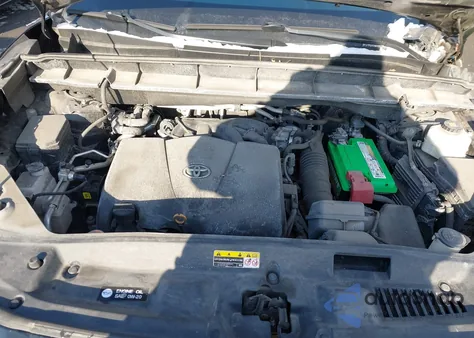 2021 Toyota Highlander L z USA, uszkodzony, nr VIN 5TDCZRBH9MS136012